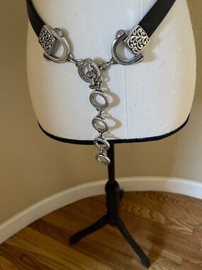 Vintage Black Leather Silver-Tone Circle Link Belt